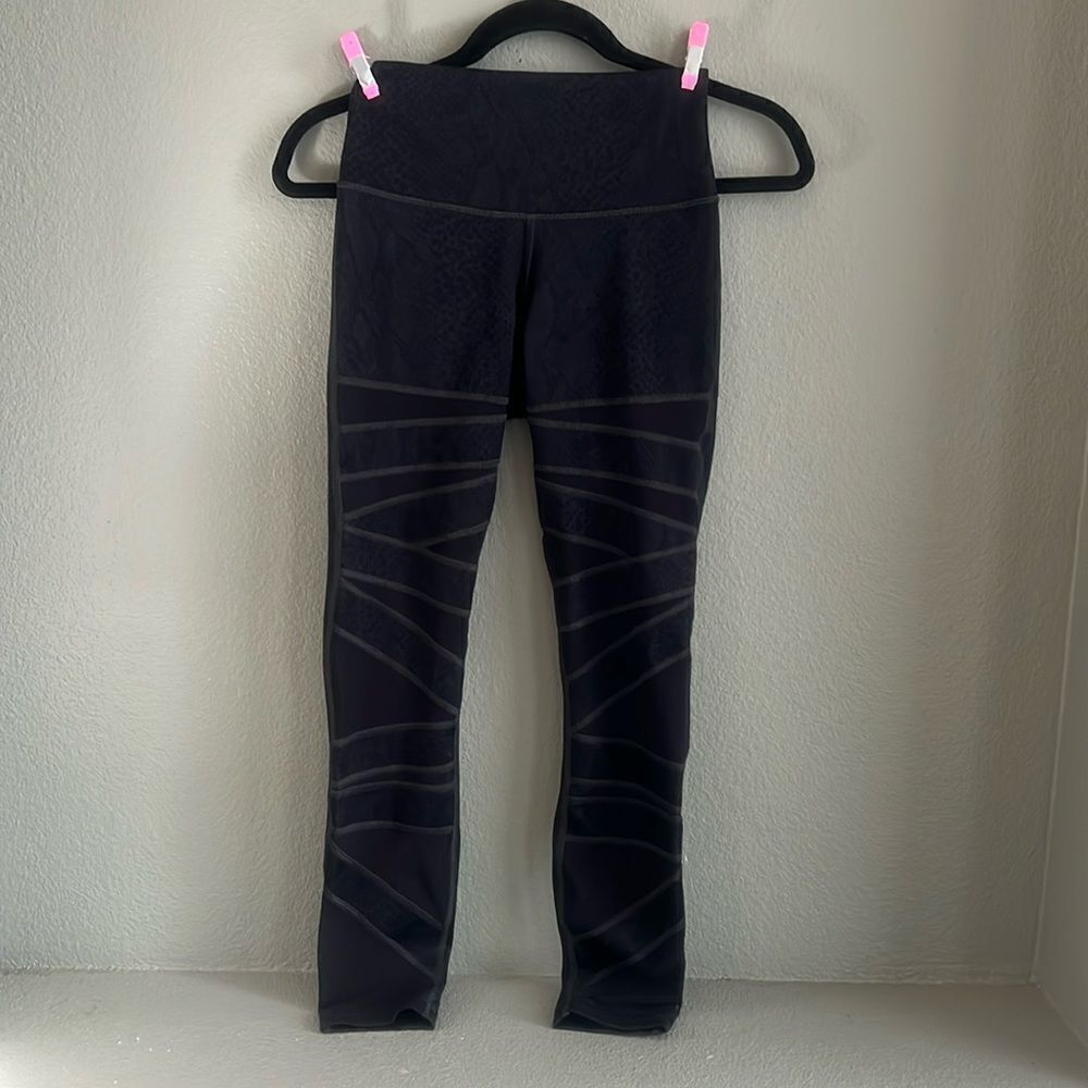 Lululemon High Times Tech Mesh